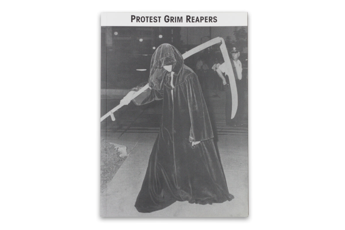 Protest Grim Reapers - Marc Fischer / Public Collectors